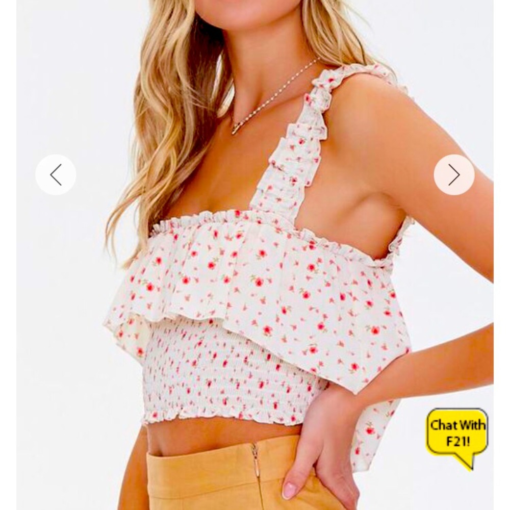 🌸Forever 21 floral flounce cropped top with smocked bodice and stretchy straps